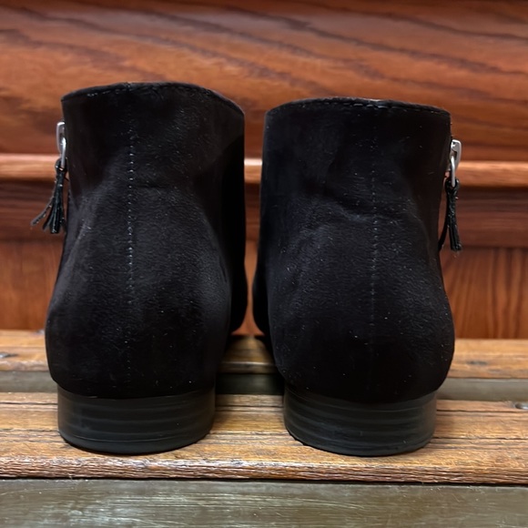 New Directions Black Suede side-zip low-heel Booties - Picture 4 of 5